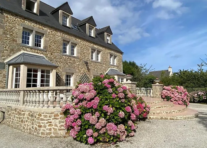 Champfleury, A 50 M De La Plage! * Réville